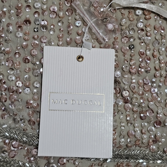 MAC DUGGAL size 14 SEQUINED HIGH NECK SLEEVELESS COLUMN GOWN Formal Dress - Picture 7 of 7